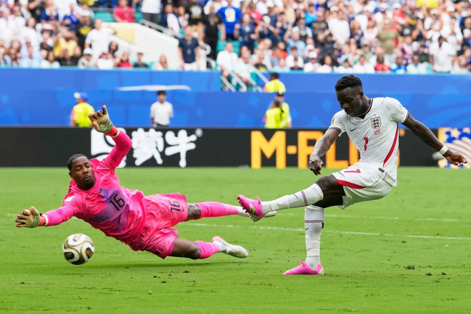 England Edge France 6–4 in Highest-Scoring 3rd Place Match in History