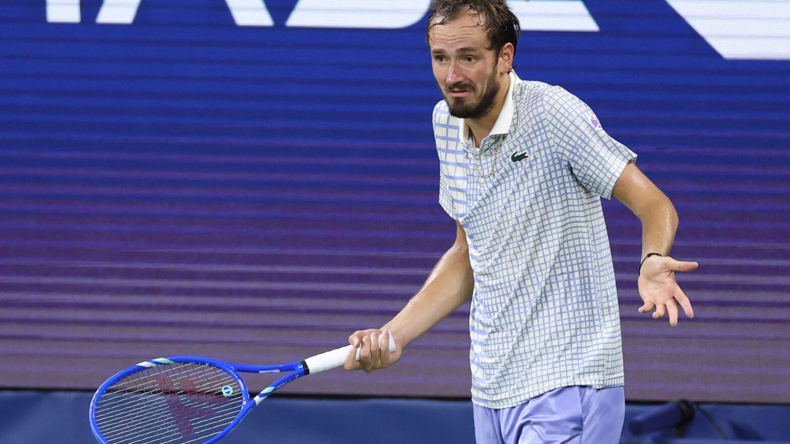 Daniil Medvedev Fine-Tunes Hard-Court Tactics for Late-Summer Push